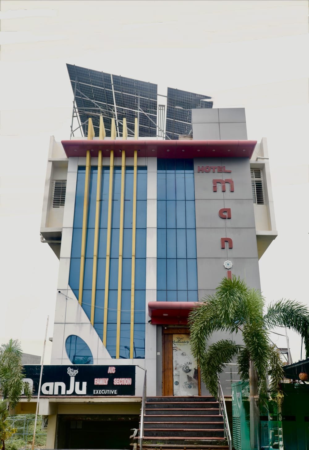 Hotel Manju Executive gallery image 17
