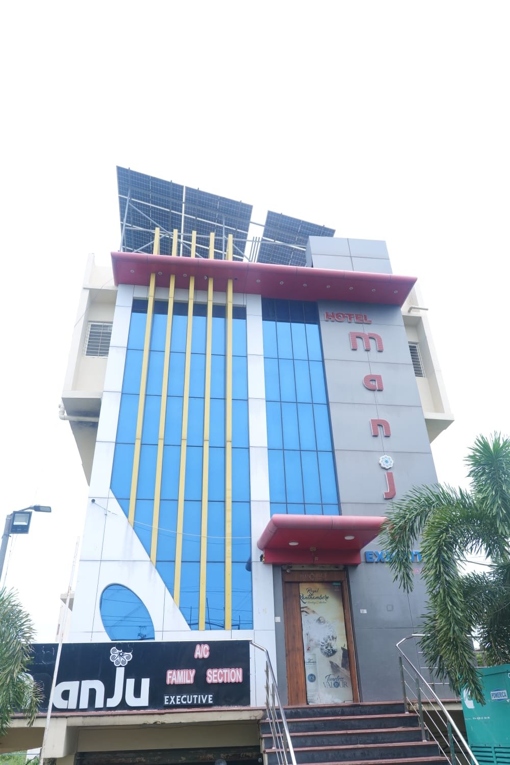 Hotel Manju Executive gallery image 7