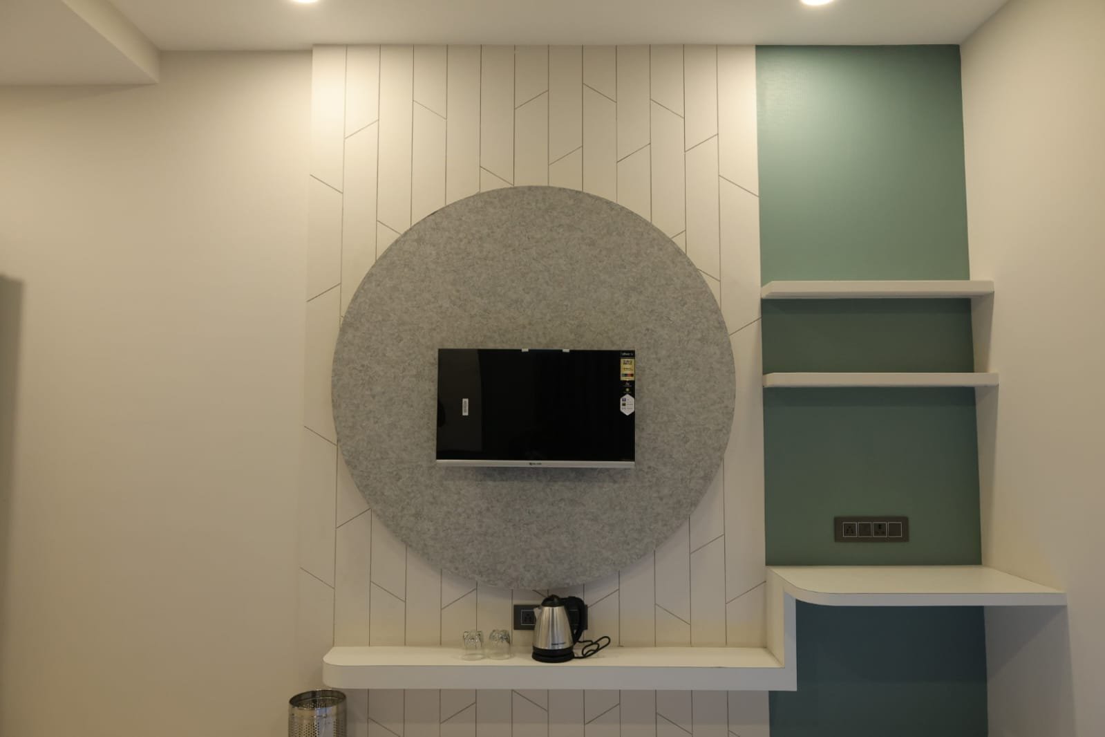 Hotel Manju Executive Suite